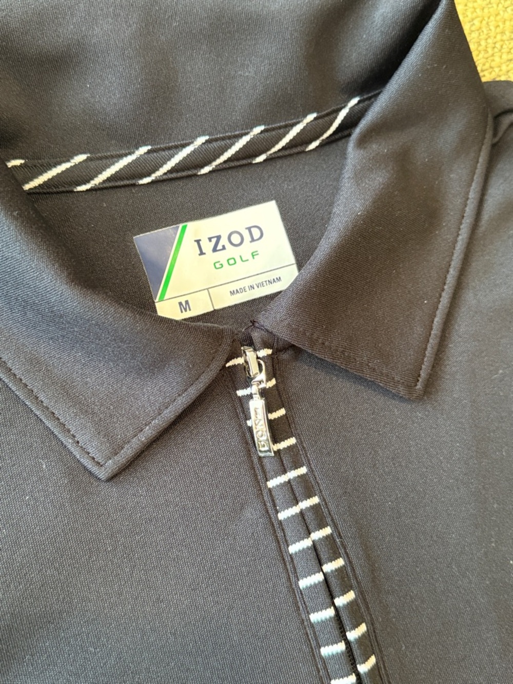 *Izod Golf Bundle Polo Shirt V-Neck Tops Skirt Black White Stripe Skort Medium - Picture 3 of 8